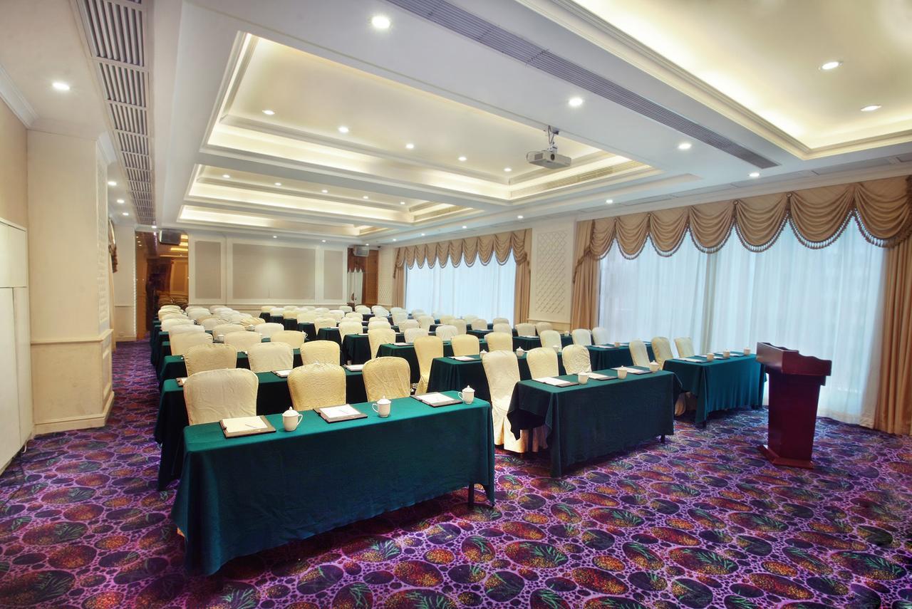Huizhou Jinhuayue International Hotel Exterior photo