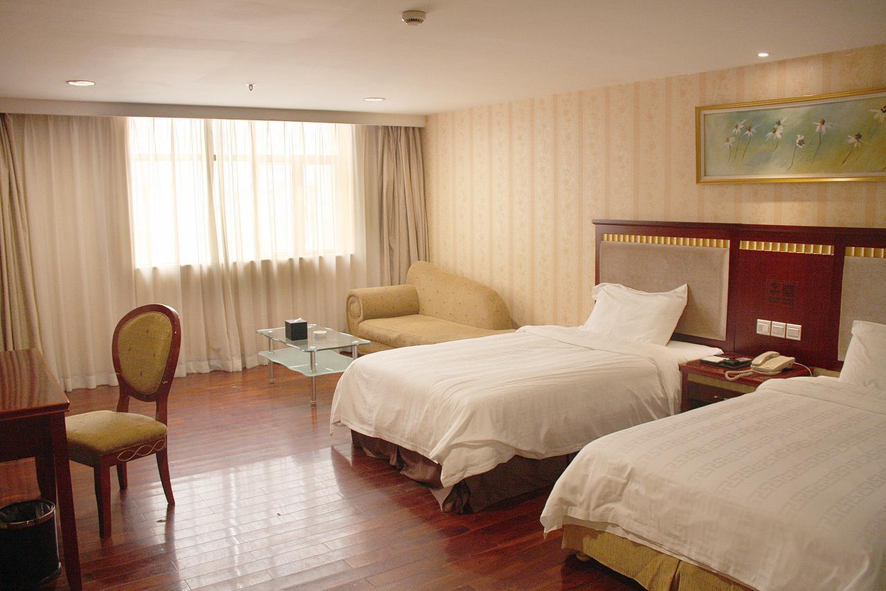 Huizhou Jinhuayue International Hotel Exterior photo
